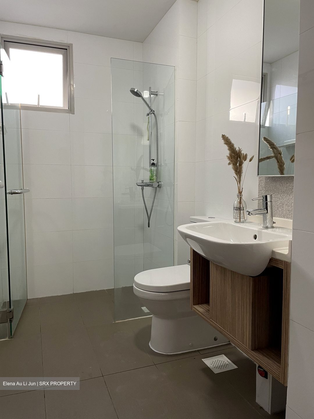 Heron Bay (D19), Condominium #588818021